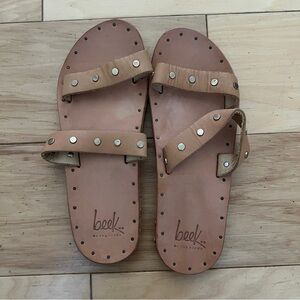 Beek sandals
